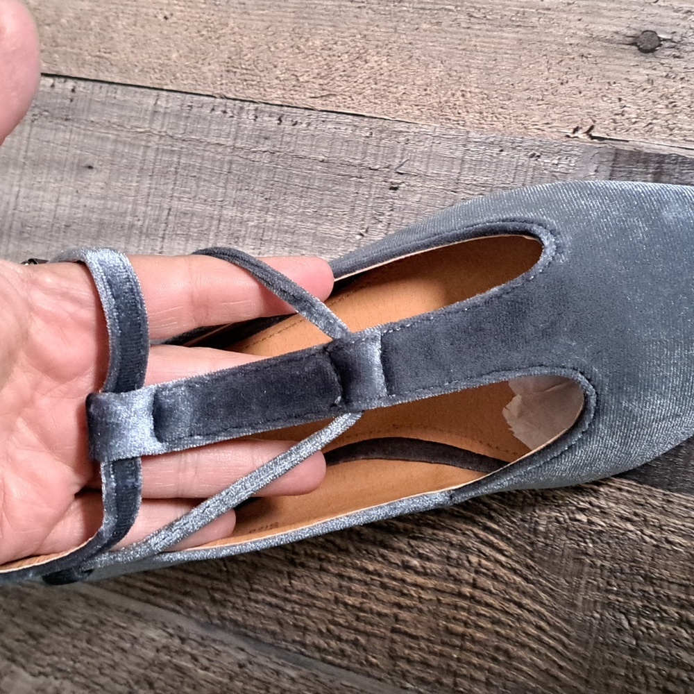 Yoki Shoes Urban Velvet Lace Up Flats Gray - Picture 10 of 11